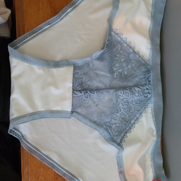Never worn underwear from splendies they are 25 for the lot - Picture 15 of 15